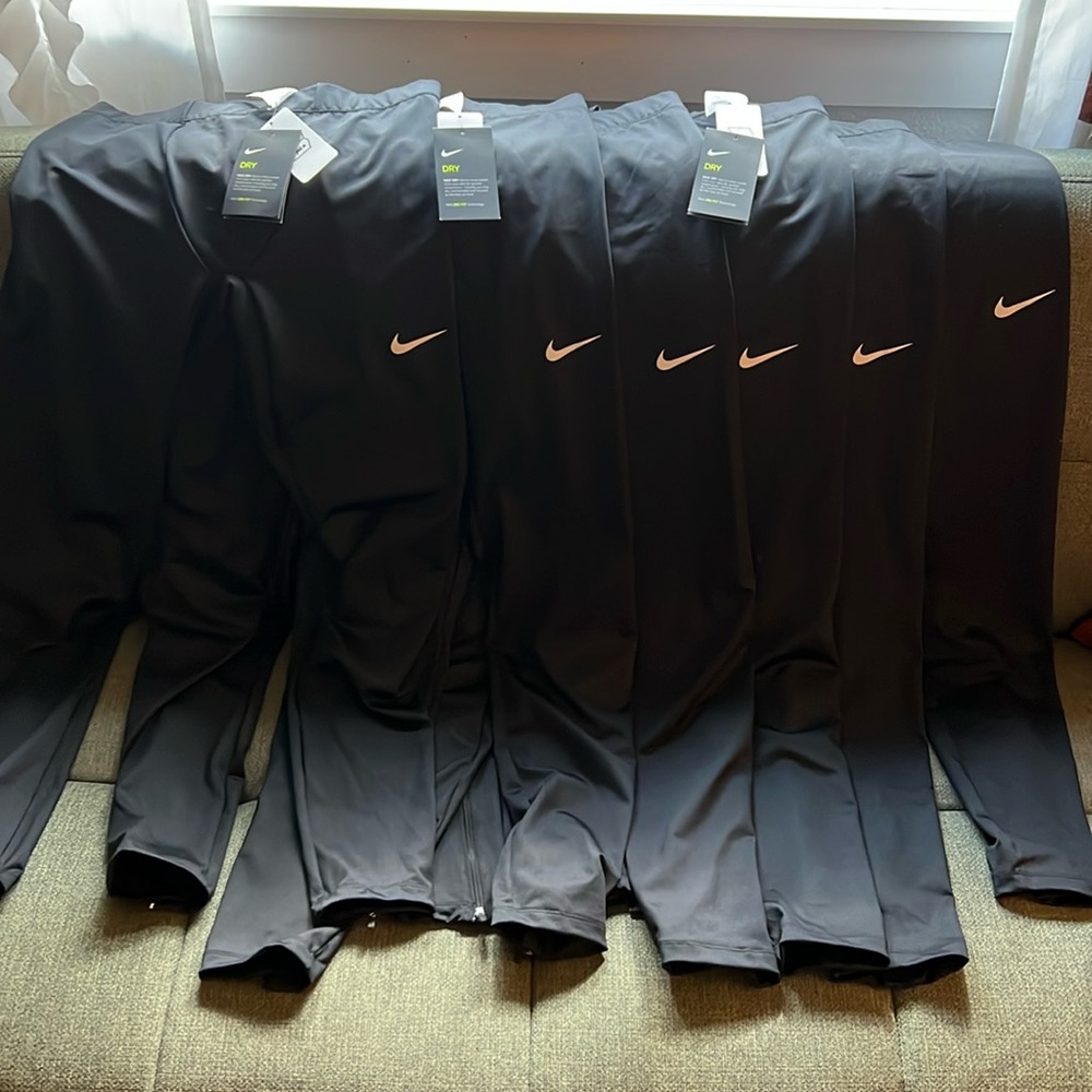 Nike dry fit men’s tights six pair. NWT